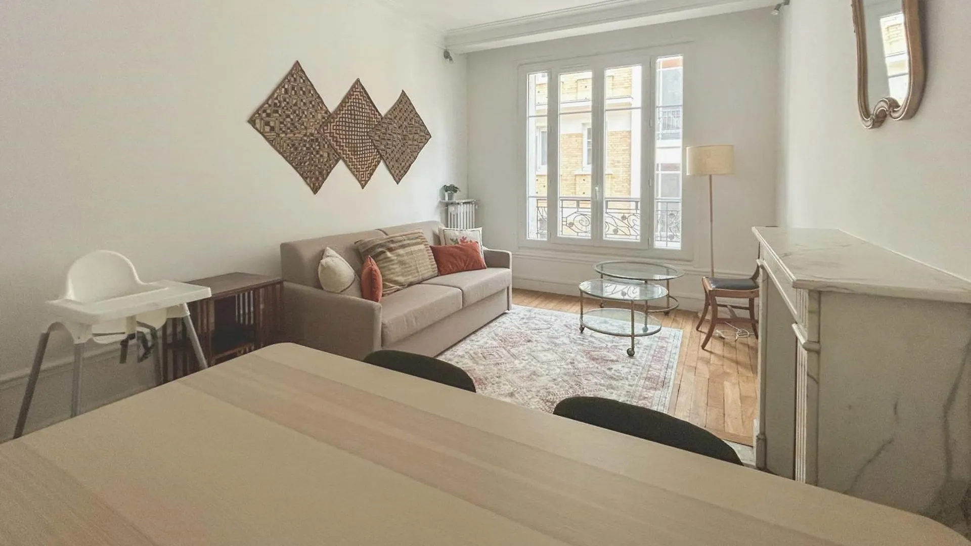 Jardin Des Plantes - Beautiful Bright 2-Bedroom Apartment -1 Living Room 巴黎